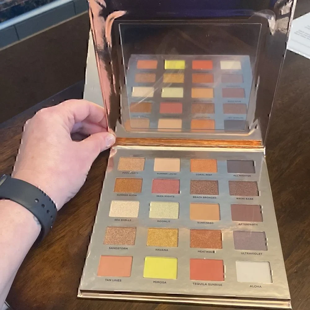 ICONIC London new box